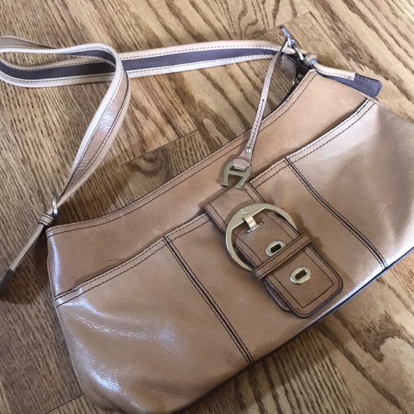 Beautiful leather barely used purse - Picture 5 of 7